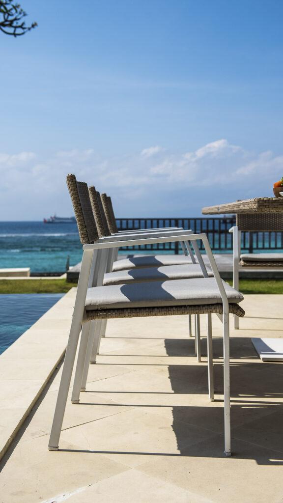 11005_Dining Armchair BREEZE_Seashell FF 30mm_Skyline_4