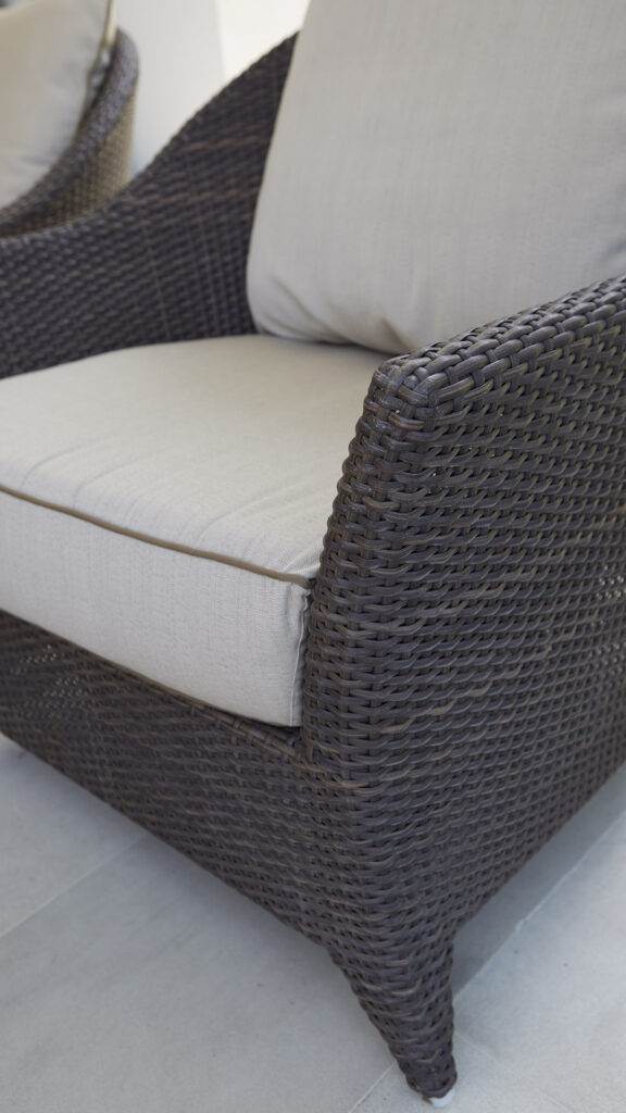 2021 MALTA Skyline Design ARMCHAIR MOCCA Polypeel 7 mm 08