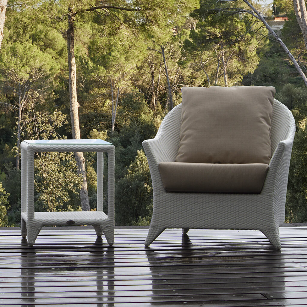 2025 MALTA Skyline Design SIDE TABLE WHITE Polypeel 7 mm 06