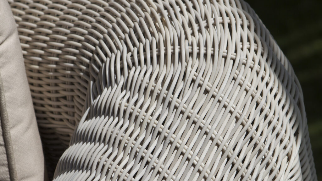 21113 CALDERAN Skyline Design SOFA WHITE WASH POLYROD 3 mm 05