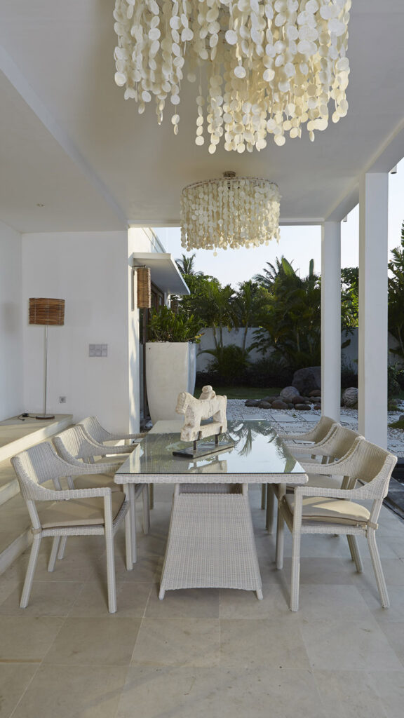 21120 CALDERAN Skyline Design DINING TABLE 200x100 WHITE WASH POLYROD 3 mm 06