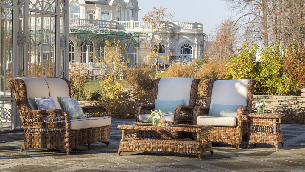 22004 EBONY Skyline COFFEE TABLE RED PULUT OMEGA 6 mm 04