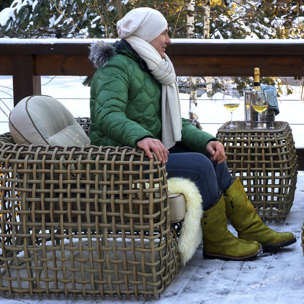 22381 Armchair Dynasty KUBU Mushroom 15mm Skyline 04