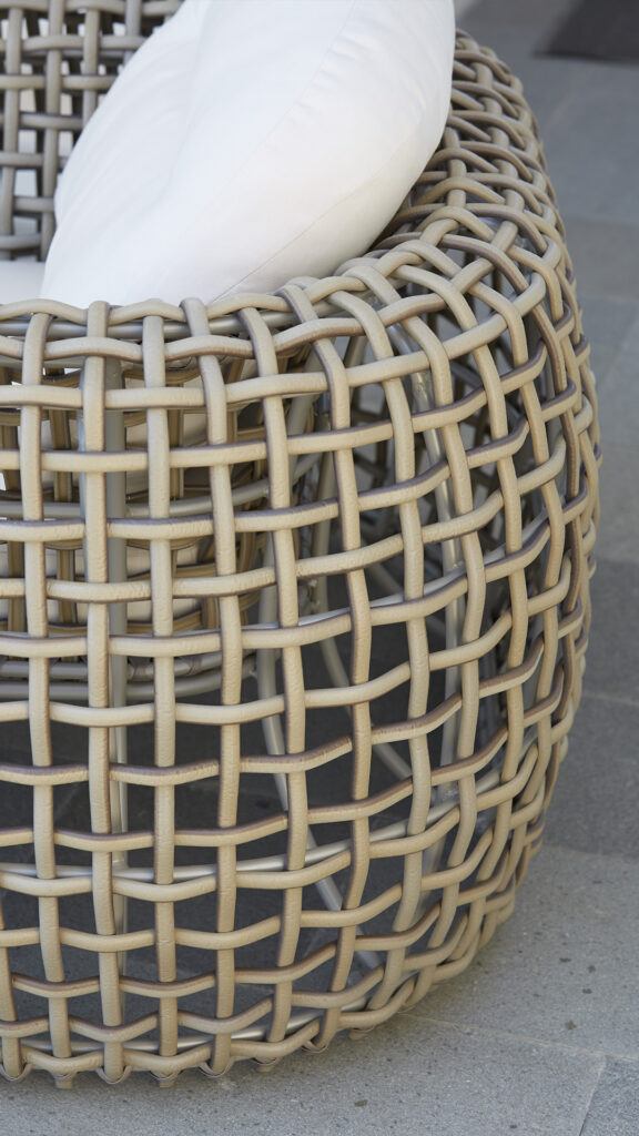 22381 Armchair Dynasty White Mushroom 15mm Skyline 05