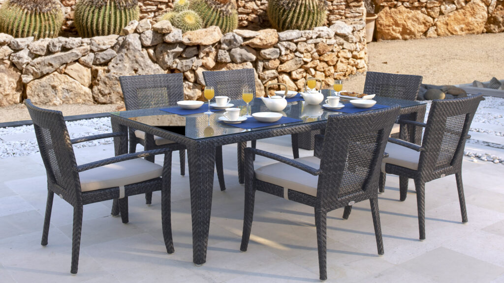 22400.22 DINING TABLE MADISON_Skyline_Design_03