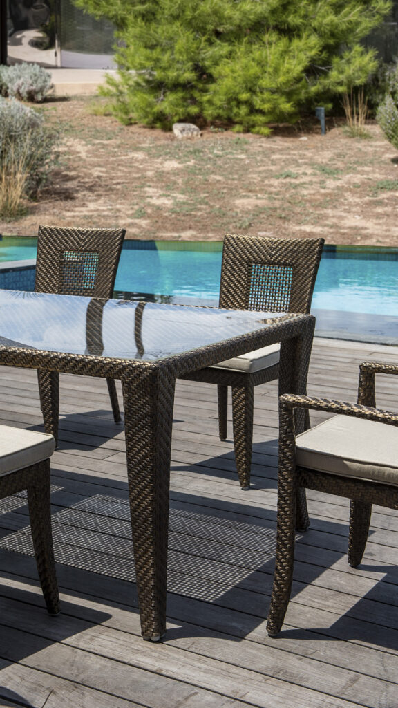 22400.22 DINING TABLE MADISON_Skyline_Design_08