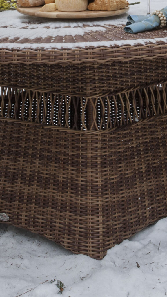 22550.16D Ebony Skyline Design dining table RED PULUT OMEGA 6 mm 05