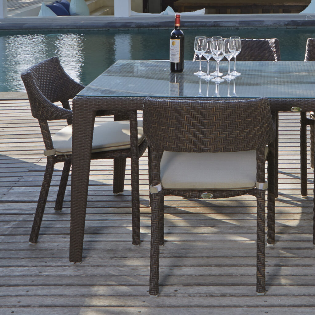 22694 PLANK Skyline DINING ARMCHAIR MOCCA Polypeel 7 mm 05