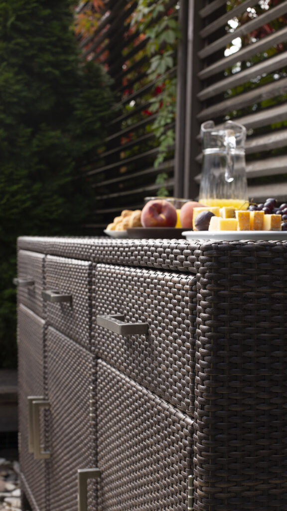 22702 MADISON Skyline Design SIDEBOARD MOCCA Polypeel 7 mm 08