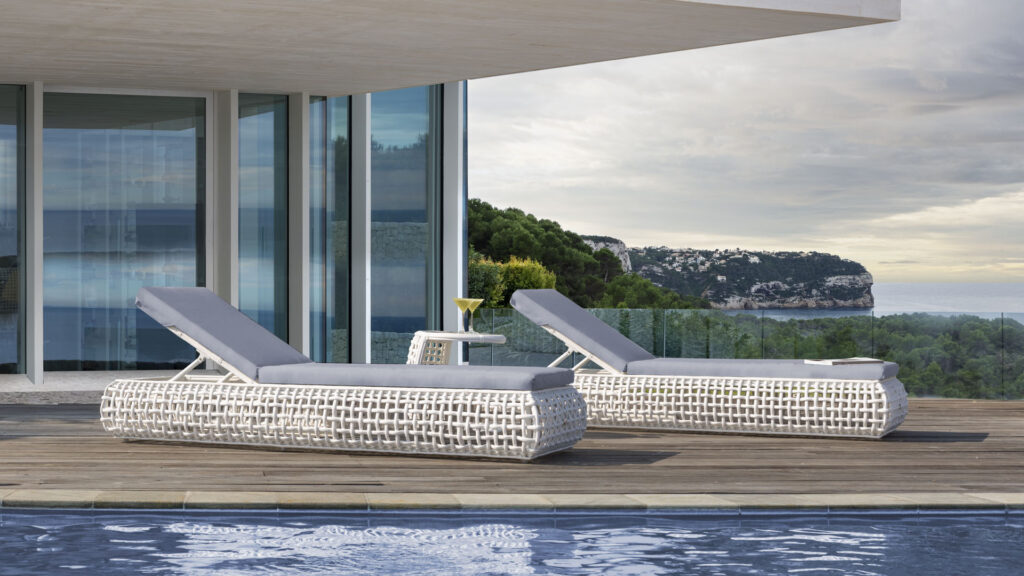 22850 Dynasty Skyline Lounger WHITE Mushroom 15mm 04