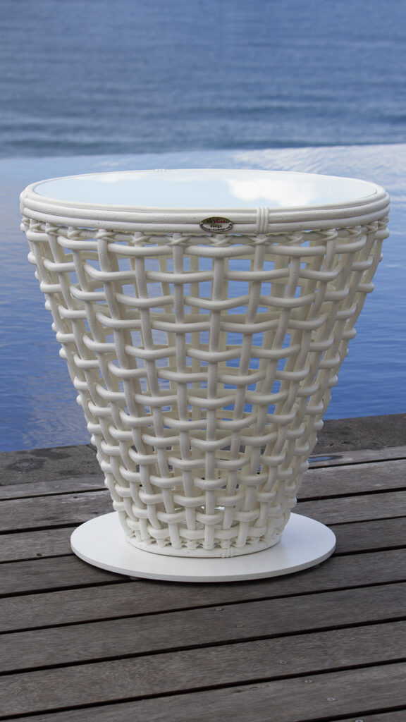 22886 Dynasty Skyline coffee table d61 WHITE Mushroom 15mm 08