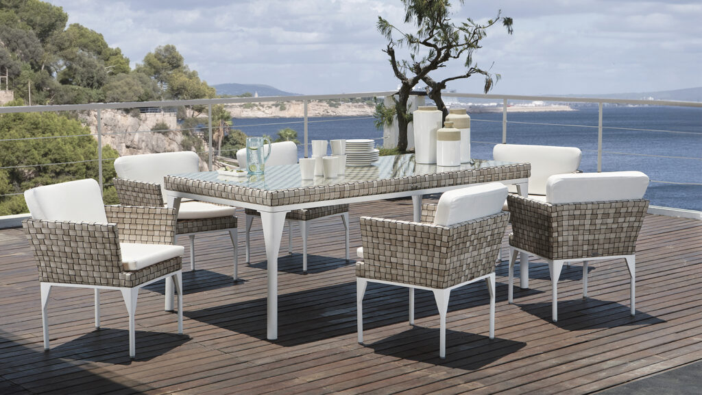 22936.16_Dining-Table-Brafta_Seashell-FF-30mm_Skyline_3