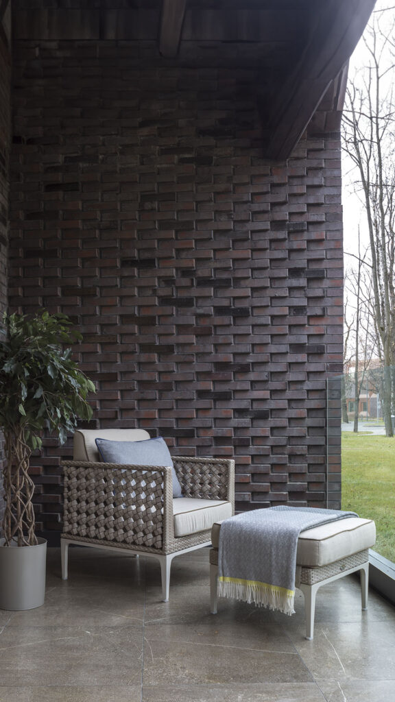 23061 Armchair HEART SEASHELL FLAT-FLAT Skyline Design 7