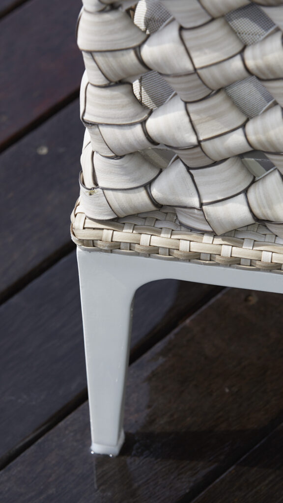 23062 HEART Loveseat SEASHELL FLAT-FLAT Skyline Design 05