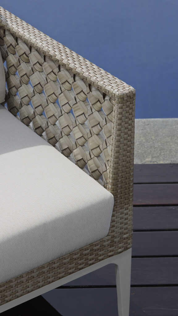 23062 HEART Loveseat SEASHELL FLAT-FLAT Skyline Design 06