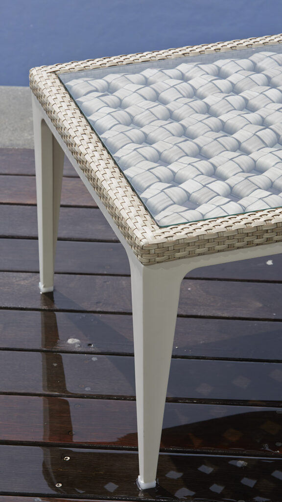 23064 HEART COFFEE TABLE SEASHELL FLAT-FLAT Skyline Design 04