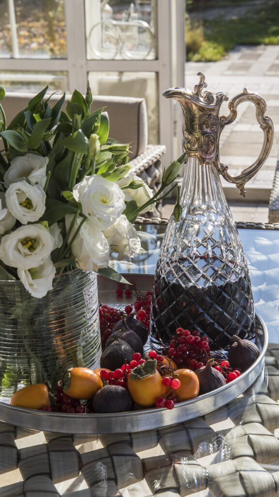 23071-16 HEART DINING TABLE RECT SEASHELL FLAT-FLAT Skyline Design 06