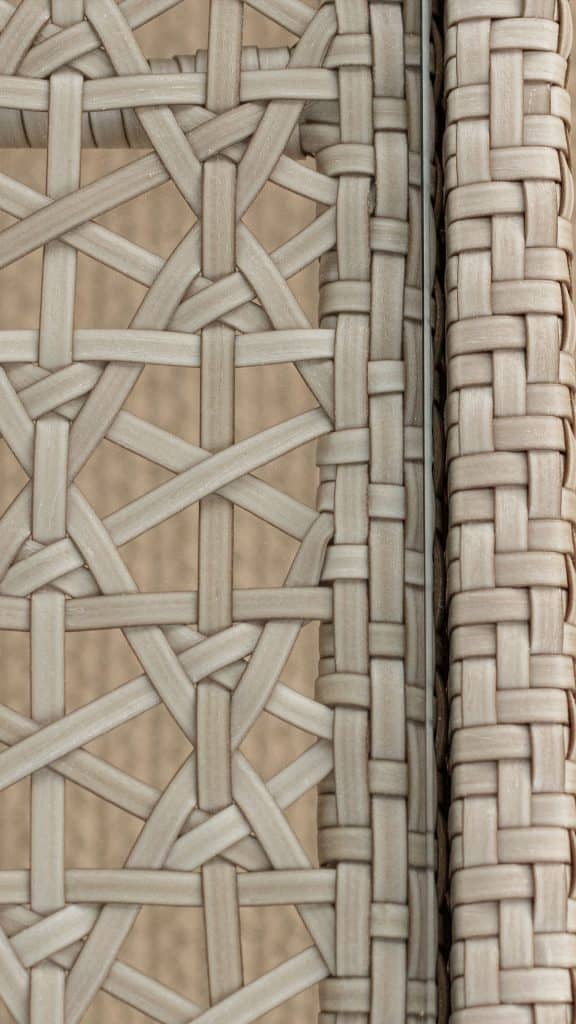 23085-Side-Table-Journey-Seashell-FF-7mm-Skyline-Design-03