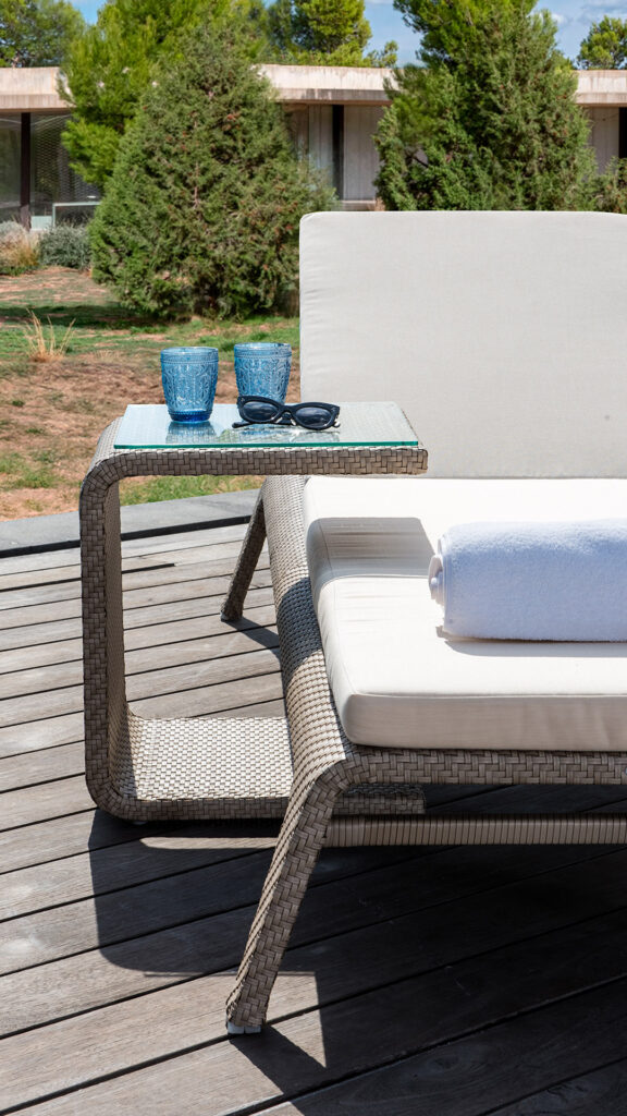 23088-Single-Lounger-Journey-Seashell-FF-7mm-Skyline-Design-06