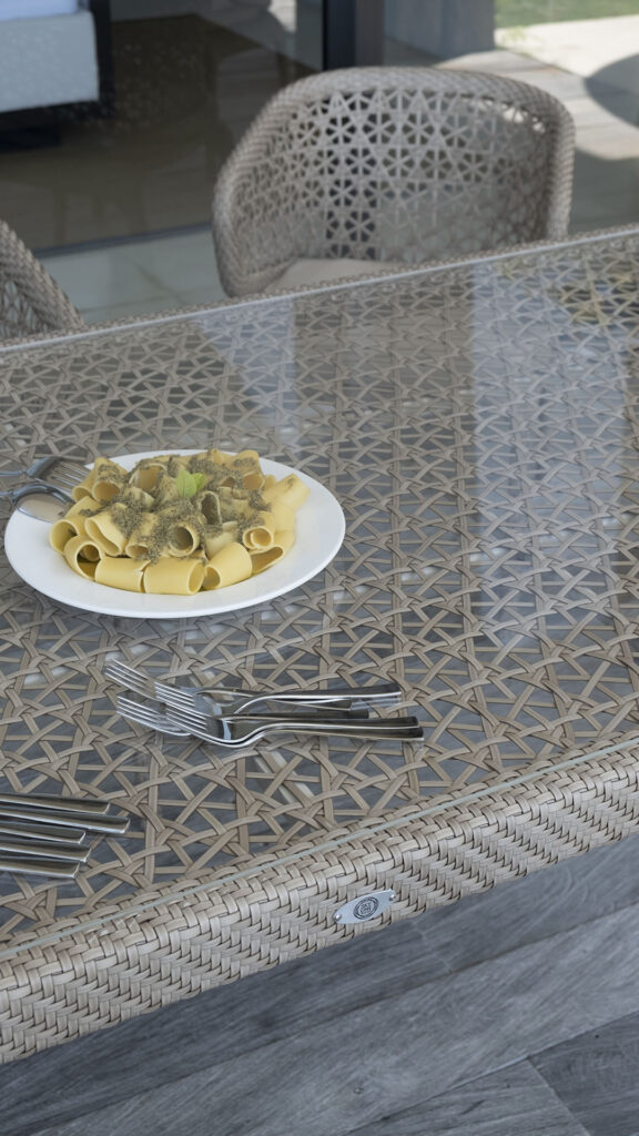 23091.22 Dining Table JourneySeashell FF 7mm Skyline Design 06