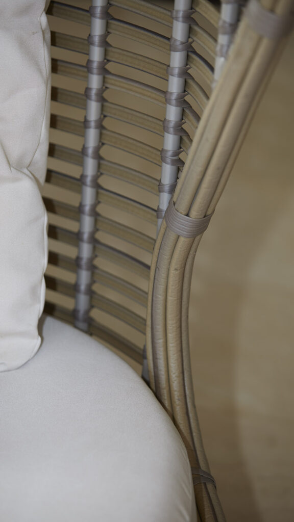 23191 DRONE Skyline Design ARMCHAIR MOCCA Polypeel 7 mm 06