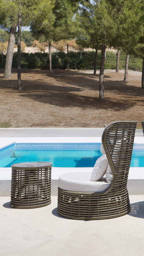 23195 DRONE Skyline Design SIDE TABLE KUBU MUSHROOM 15 mm 04