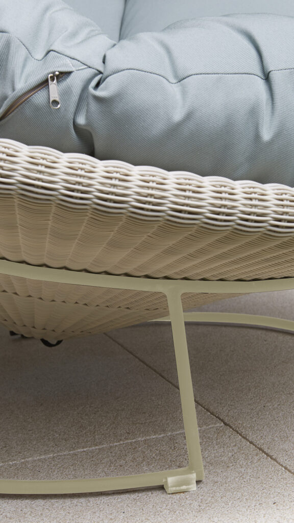 23291 LUNA Skyline Design ARMCHAIR WHITE WASH POLYROD 3 mm 05