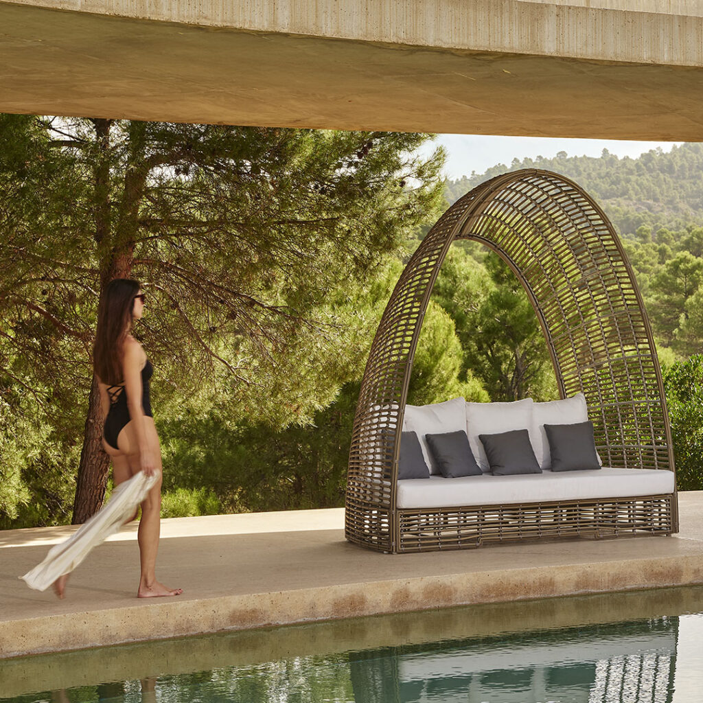 23500_Daybed Surabaya_Kubu Mushroom 15mm_Skyline_04b