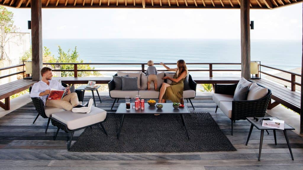 23515_Side Table Serpent_Aluminum Carbon_Skyline_0