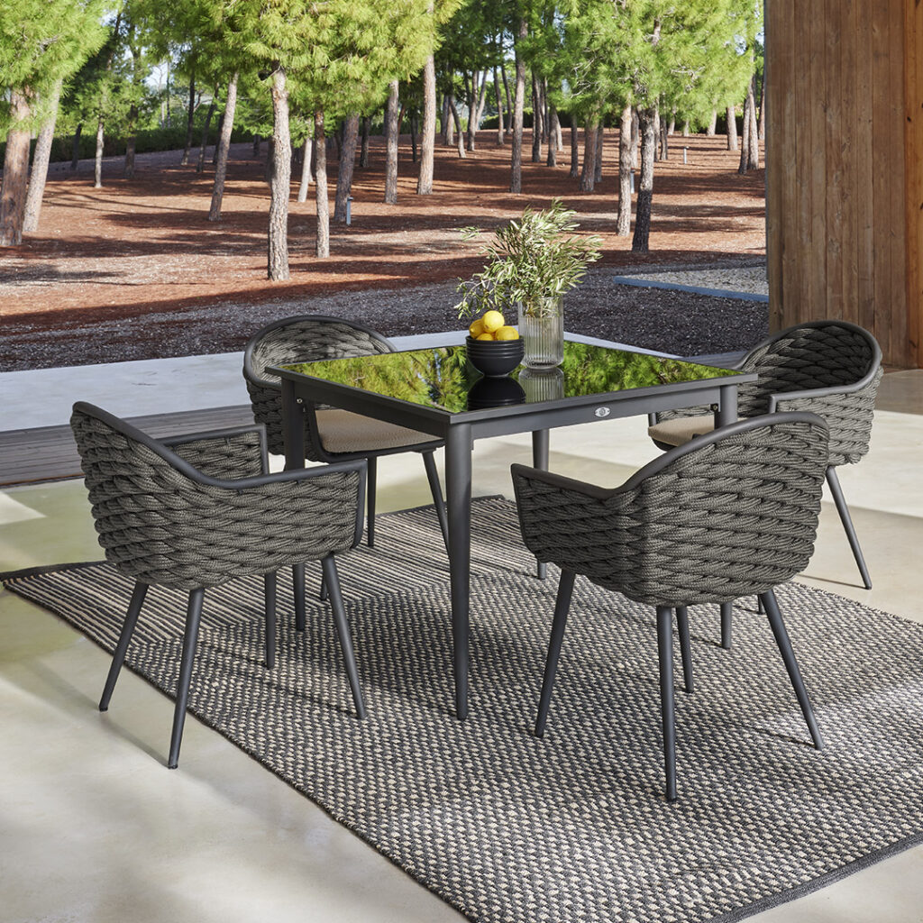 23518.10 Serpent Skyline Dining Table Aluminum Carbon 06