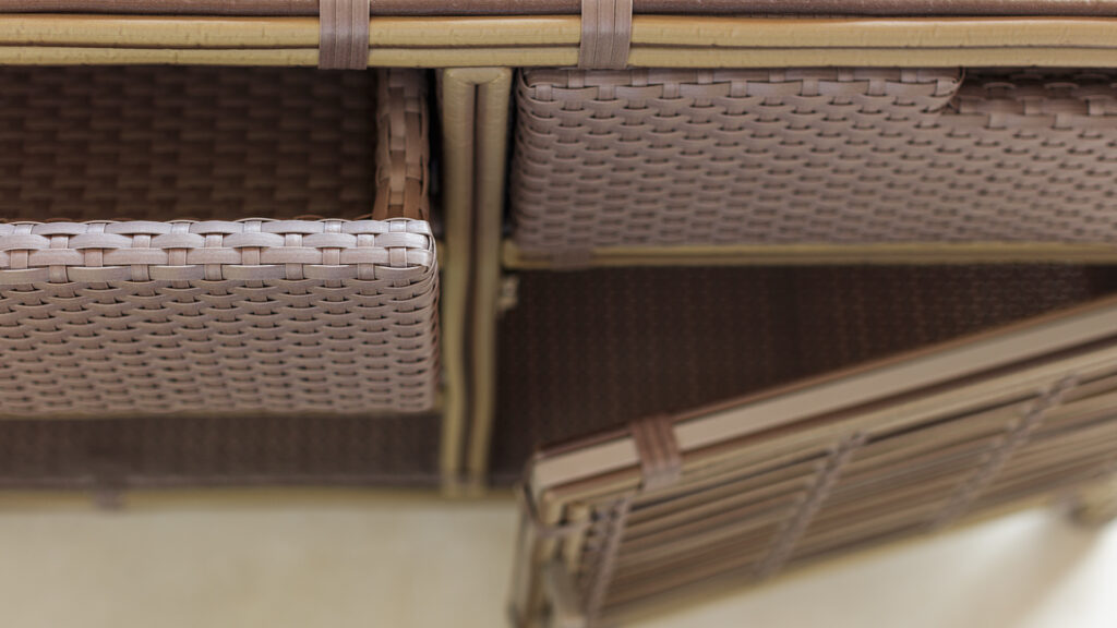 23575 VILLA Skyline Sidebaord KUBU Mushroom 15mm 07