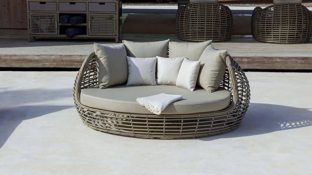 23660_Daybed Ruby_Kubu Mushroom NP15mm_Skyline_3