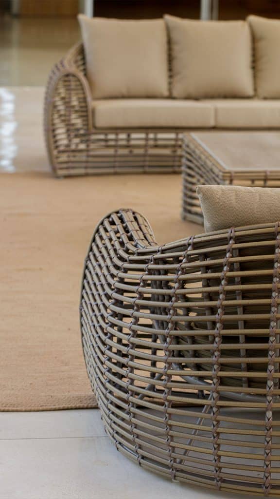 23661_ Armchair Ruby_Kubu Mushroom NP15mm_Skyline_5