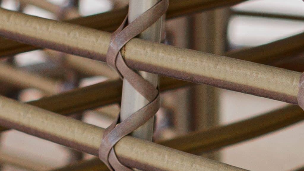 23673_Round Dining Table Ruby_Kubu Mushroom NP15mm_Skyline_4