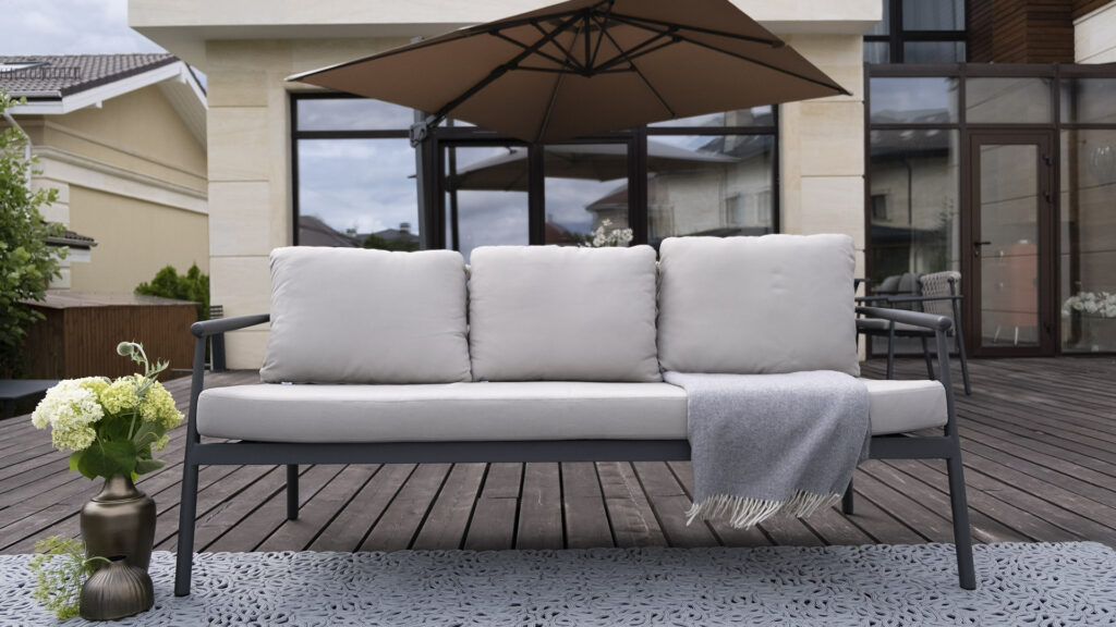 23683 LOTUS Skyline Design SOFA ATMOSPHERE PALM strap 16X5 mm 05