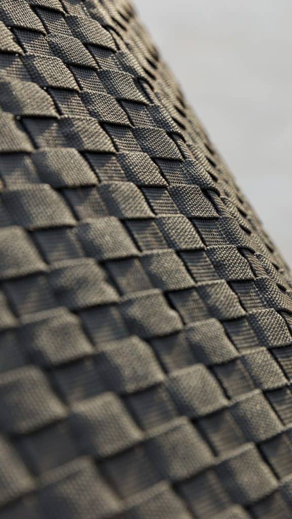 23724_Hanging Chair Ona_Dark Grey Strap 21mm_Skyline_4