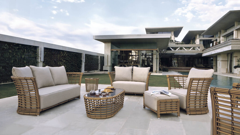 23761 ARMCHAIR VILLA NATURAL RATTAN MUSHROOM Skyline Design 05