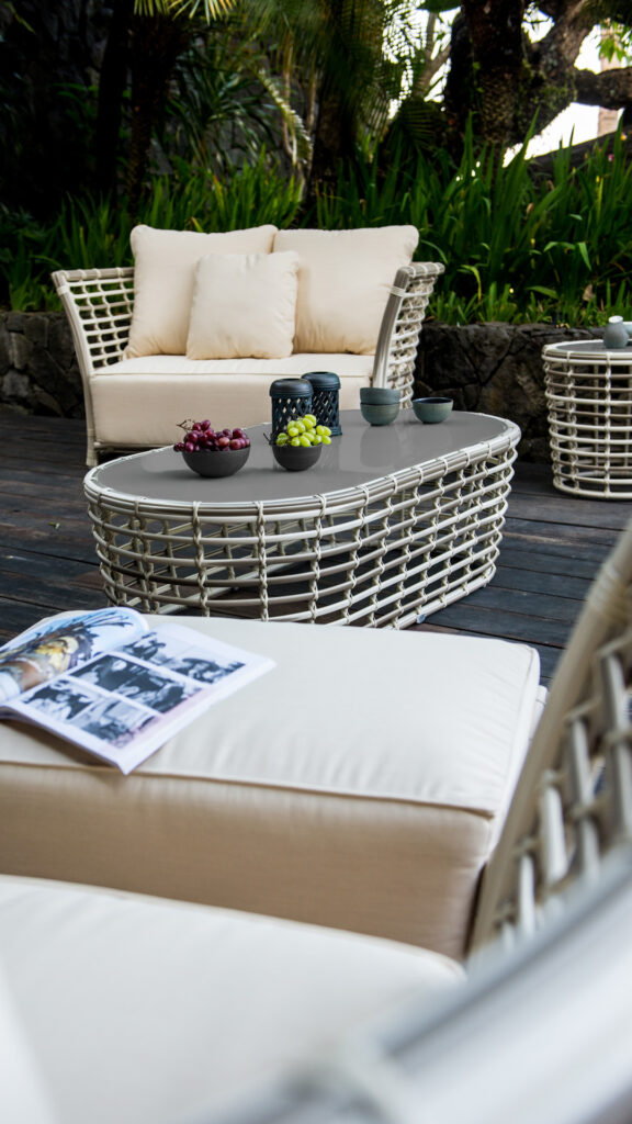 23762 LOVESEAT VILLA OFF WHITE MUSHROOM Skyline Design 05