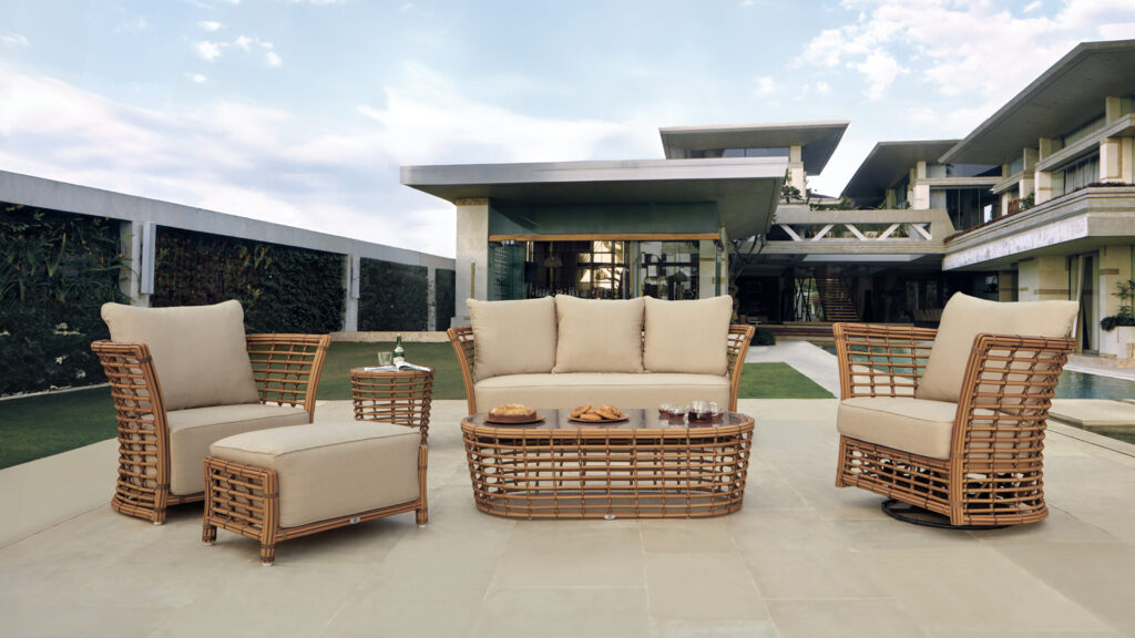 23764 COFFEE TABLE VILLA NATURAL RATTAN MUSHROOM Skyline Design 01