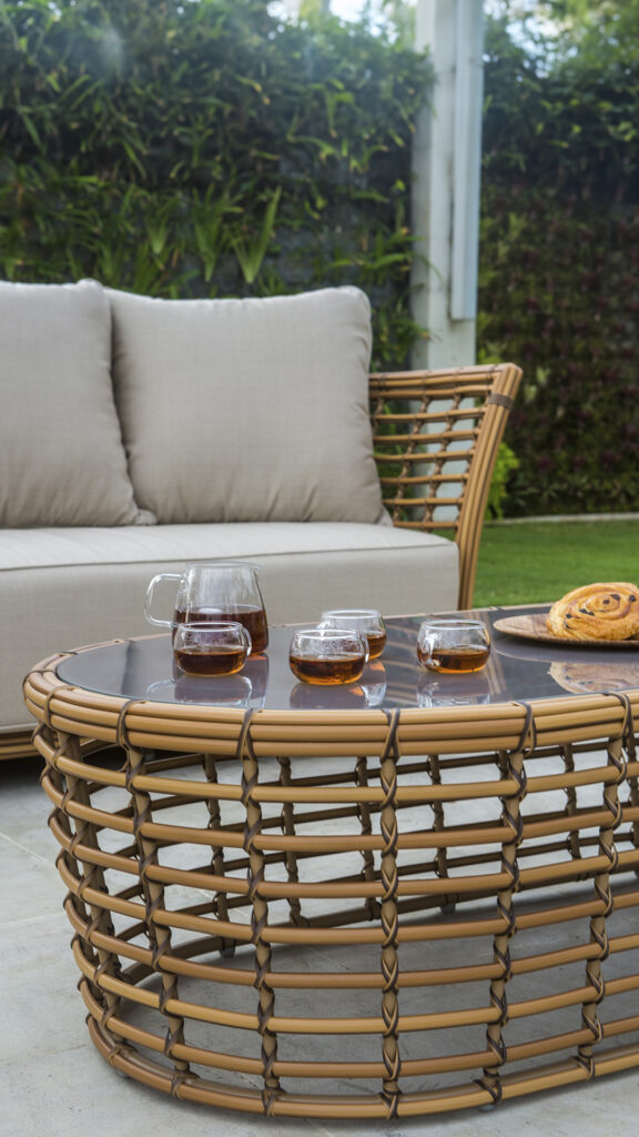 23764 COFFEE TABLE VILLA NATURAL RATTAN MUSHROOM Skyline Design 02