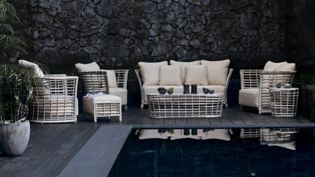 23764 COFFEE TABLE VILLA OFF WHITE MUSHROOM Skyline Design 04