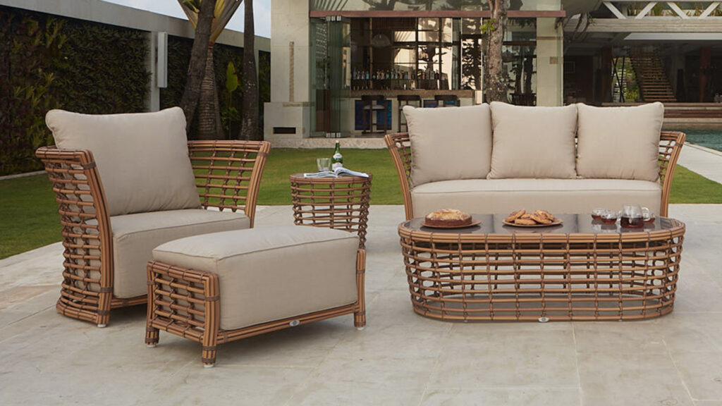 23766 OTTOMAN VILLA NATURAL RATTAN MUSHROOM Skyline Design 01b