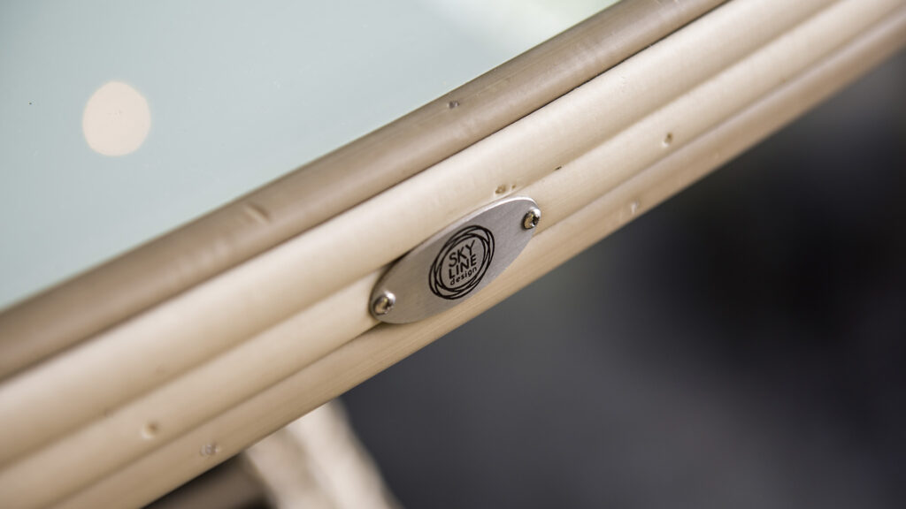 23772-12x12 VILLA Skyline Design 08