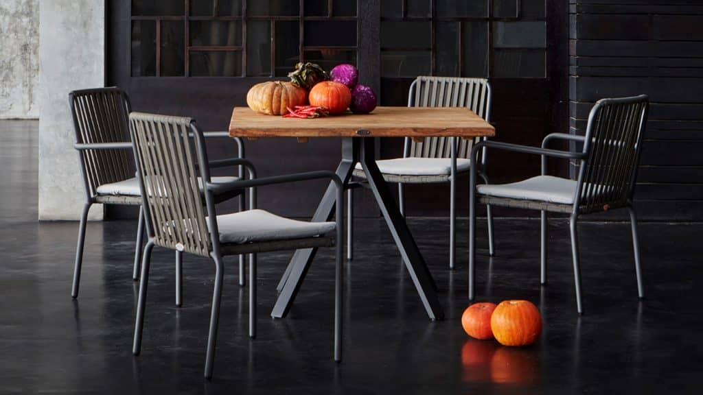 23812-SQ-Alaska-Dining-Table-Ona-Aluminum-Carbon-Teak-Skyline-2