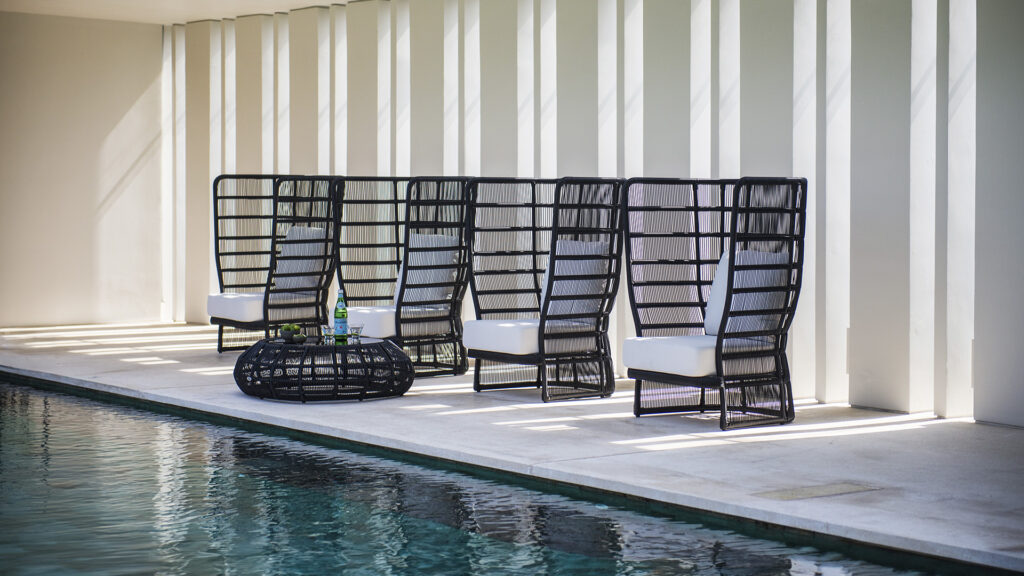 23831 SPA Skyline Design COFFEE TABLE BLACK POLYROD 3 mm 03