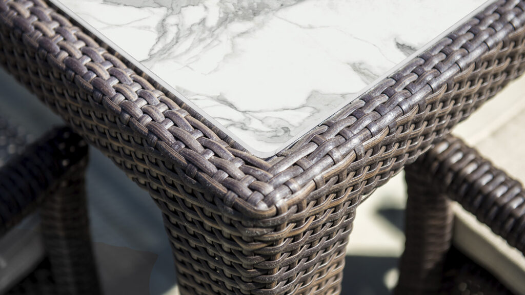 2386.10 MALTA DINING TABLE MOCCA Polypeel 7 mm 06