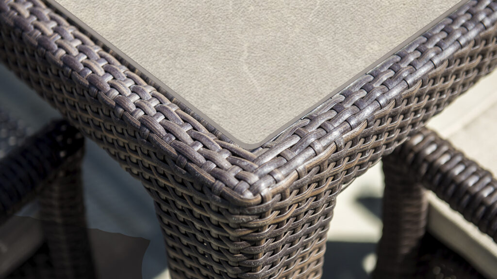 2386.10 MALTA DINING TABLE MOCCA Polypeel 7 mm 08