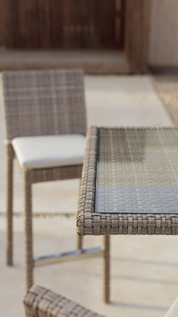 23905_Barstool Paloma_Seashell 7,10 & 15mm_Skyline_2