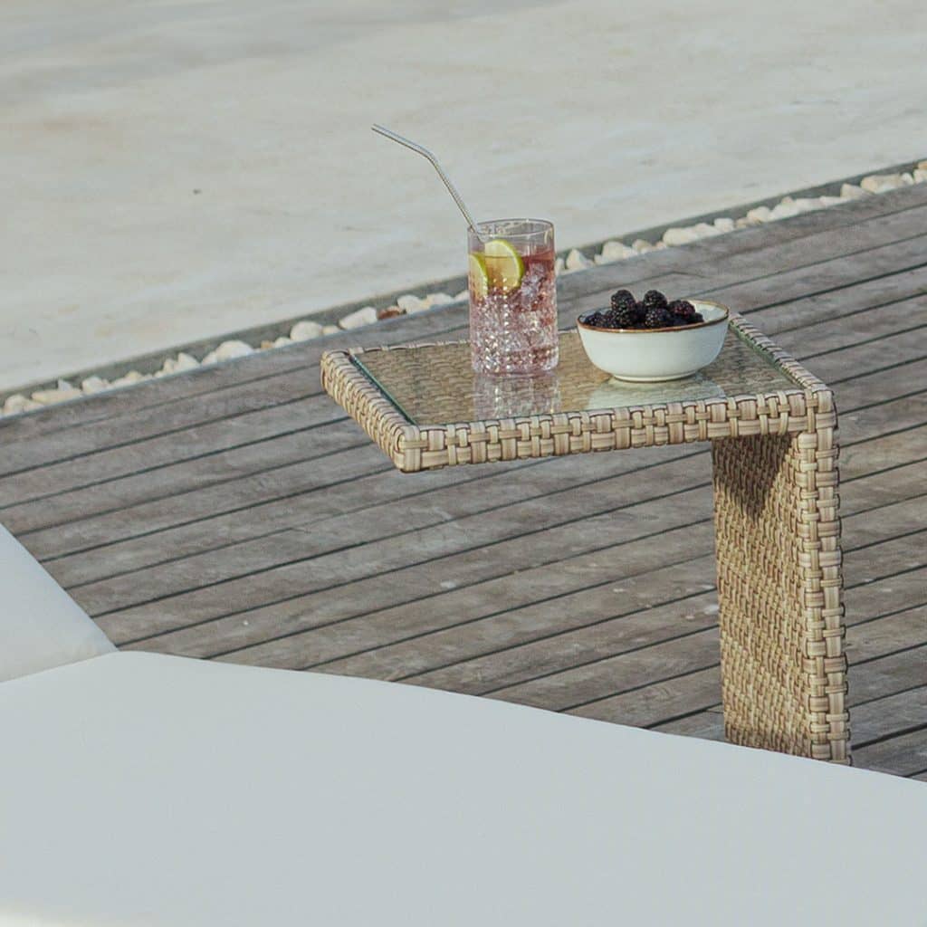 23909_ Aux.Table Paloma_Seashell 7,10 & 15mm_Skyline_6