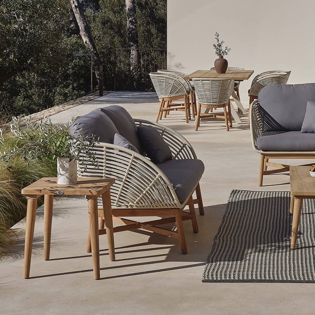 24192-Loveseat-Alaska-White-Wash-Polyrod-6mm-Skyline-Design-7